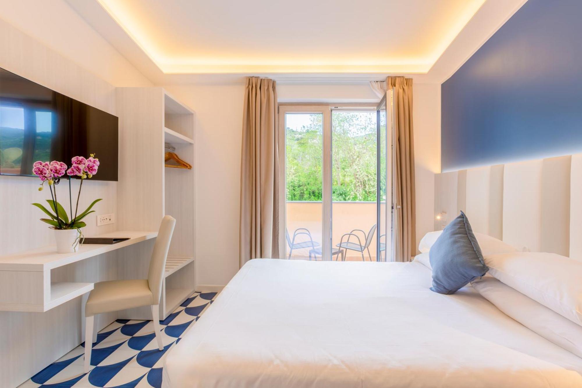 Hotel Central Wellness Sorrento Eksteriør bilde